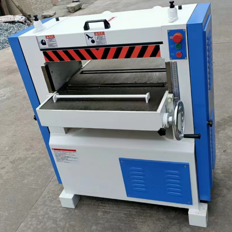 آلة تسوية الخشب الصناعية الأوت - مراجعة Woodworking Machines وسعره