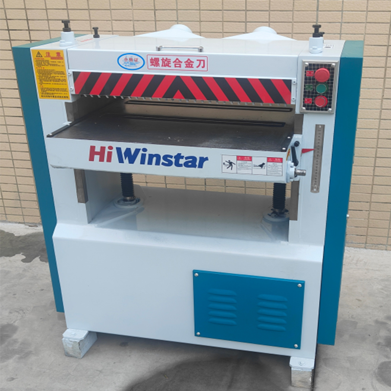 آلة تسوية الخشب الصناعية الأوت - مراجعة Woodworking Machines وسعره