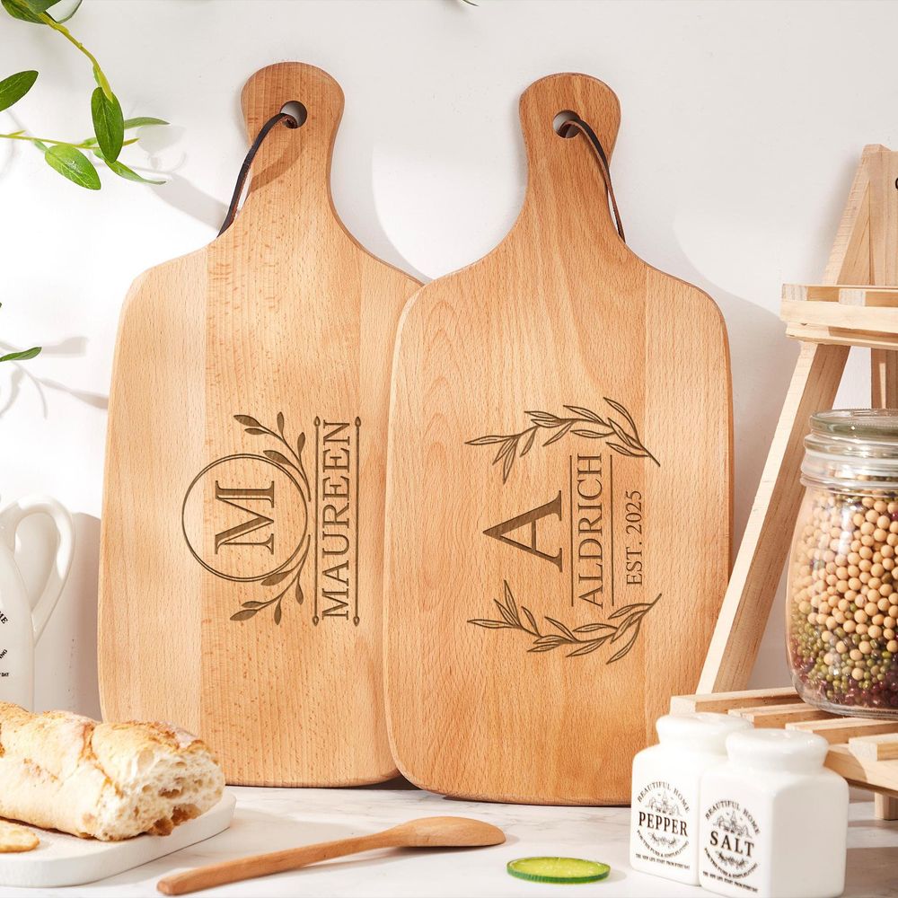 لوح تقطيع خشبي محفور حسب الطلب - مراجعة Woodworking Logo وسعره