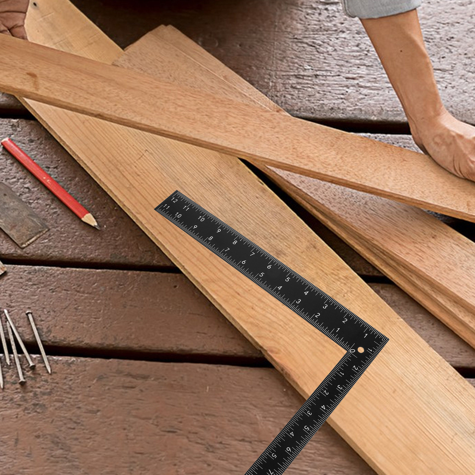 مسطرة فولاذية احترافية على شكل - مراجعة Woodworking Crafts وسعره
