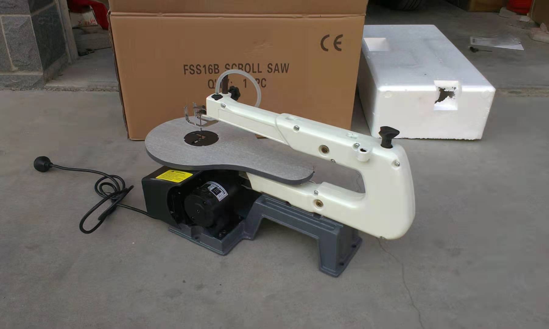 قطع الخشب الصناعية سطح المكتب  - مراجعة Woodworking Machines وسعره